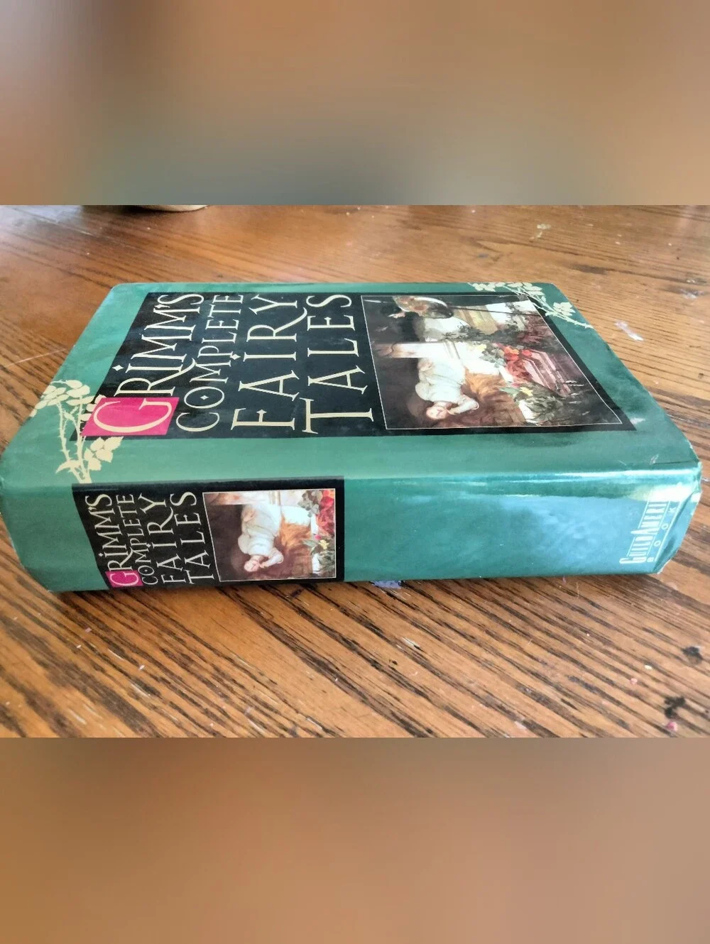 Grimm's Complete Fairy Tales, Hardcover